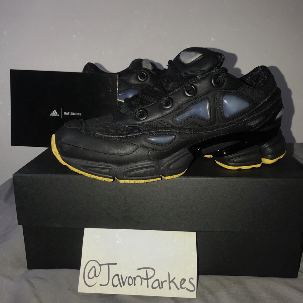 Raf Simons Ozweego III